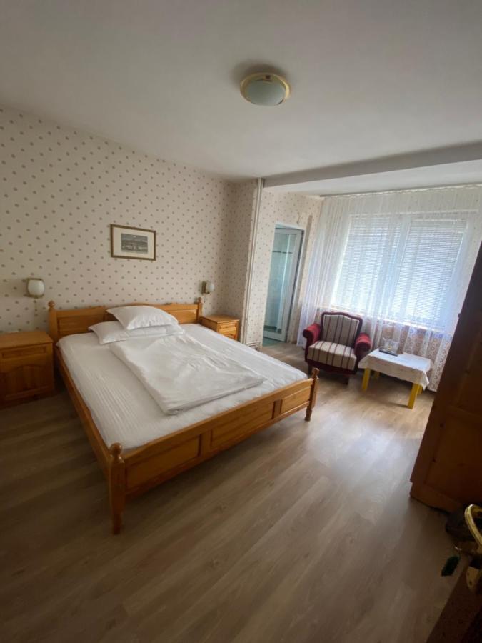 Family Hotel Zdravets Sofia Eksteriør billede